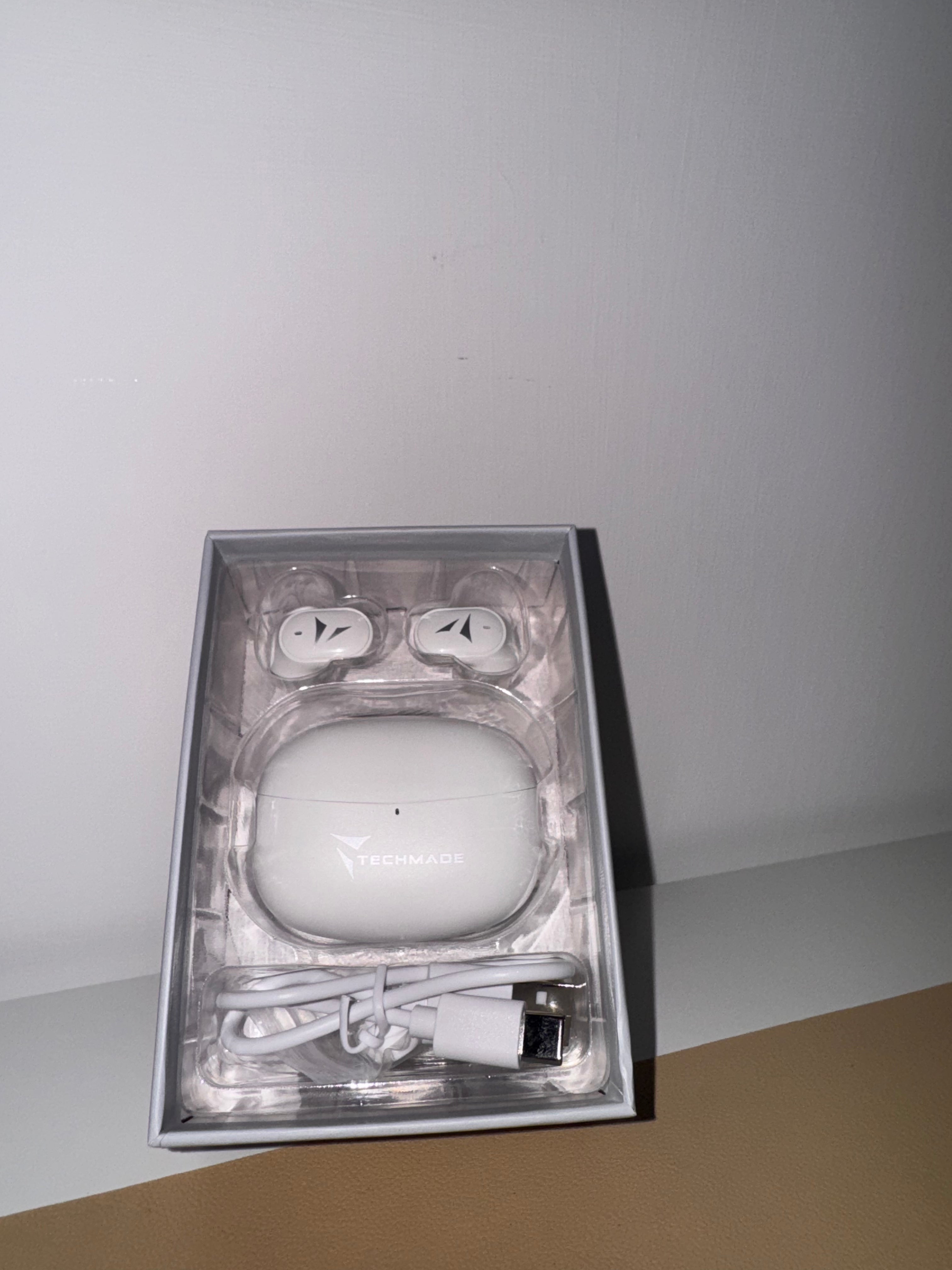 TOUCHBUDS AURICOLARI SENZA FILO